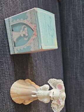 Avon Church Mouse Bride Perfume Figurine